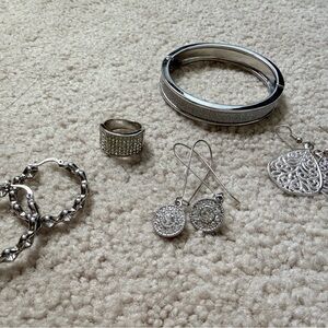 Silver Jewelry Set for Women